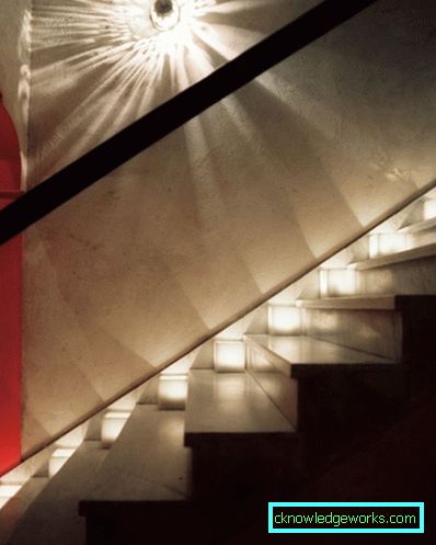 144-Oświetlenie schodów w domu - 100 zdjęć